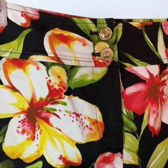 St John Sport Marie Gray Floral Sequin Straight Leg Capri Pants Multicolor 4 - Picture 5 of 10